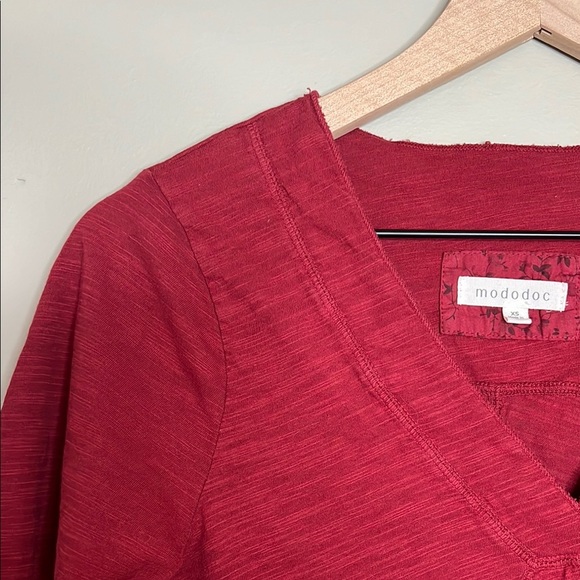 Mododoc 3/4 Sleeve Shirt XS Red - Picture 5 of 8